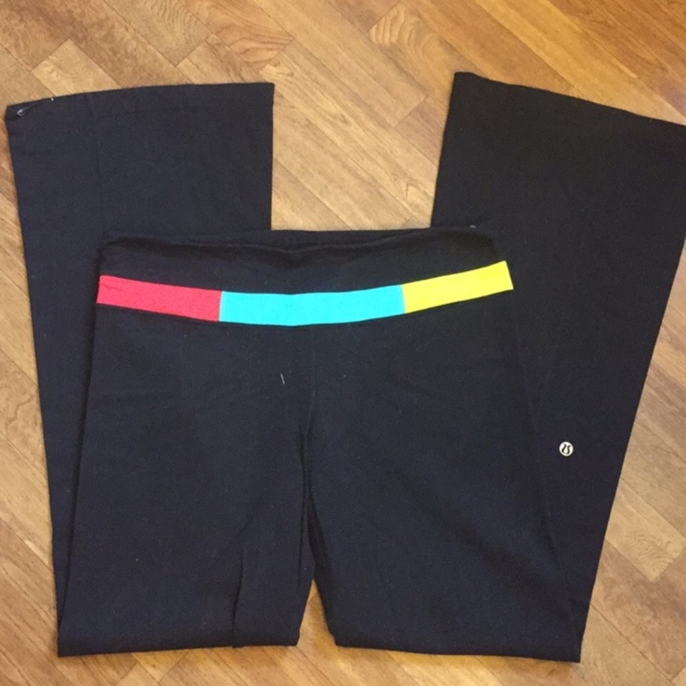 Lululemon yoga pants